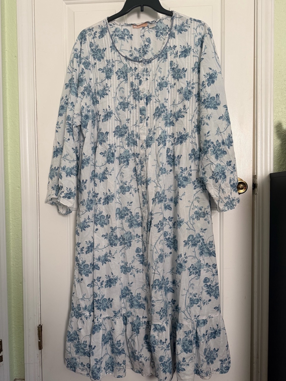 La Cera Blue Floral Long Sleeve Cotton Night Gown Size 2X